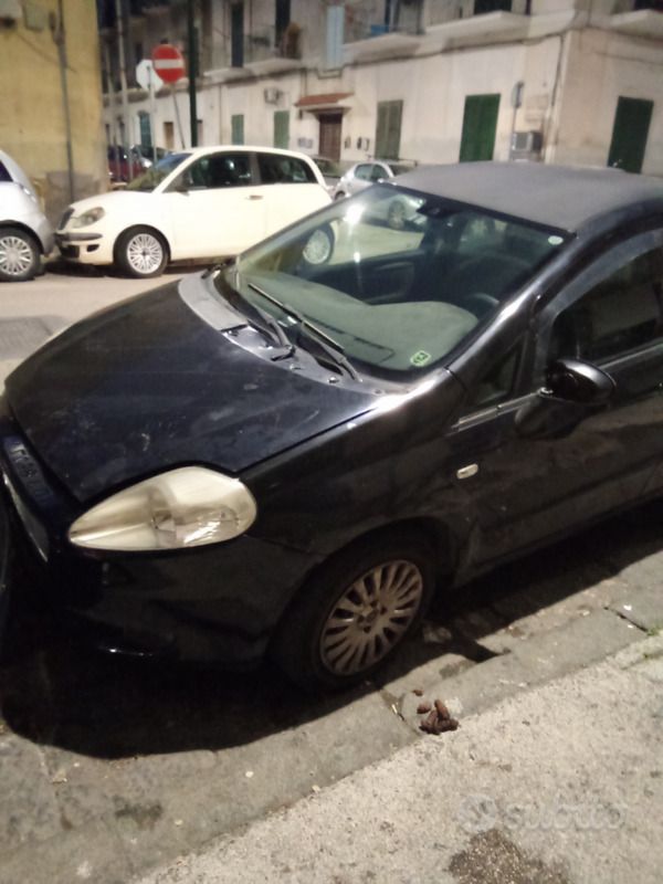Usata 2007 Fiat Punto Due volumi | 1500 € (Super prezzo) - Immagine 1/3