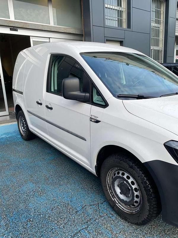 Usata VW Caddy Business 102 CV (75 kW) 2019 Bianco Monovolume