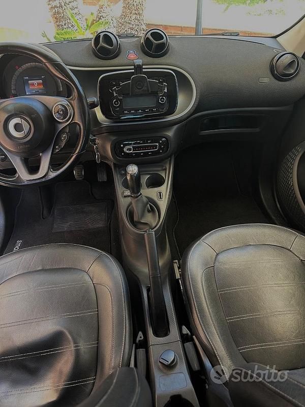 Usata Smart ForFour Prime 71 CV (52 kW) 2018 Bianco Utilitaria
