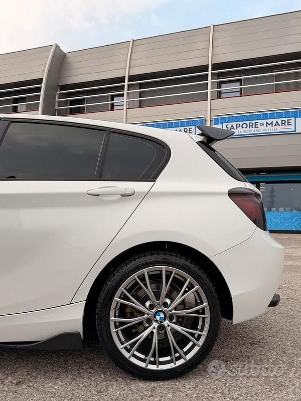 Usata BMW 118 149 CV (109 kW) 2014 Bianco Utilitaria