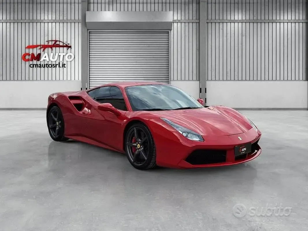 Usata Ferrari 488 670 CV (492 kW) 2018 Coupé