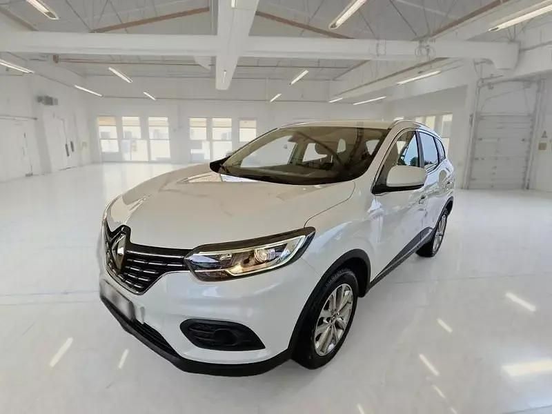Bianco Usata 2021 Renault Kadjar Business SUV | 14.650 € (Buon prezzo) - Immagine 1/4