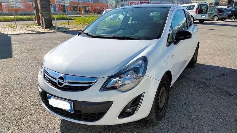 Occasion Opel Corsa 95 ch (69 kW) 2014 Blanc Citadine