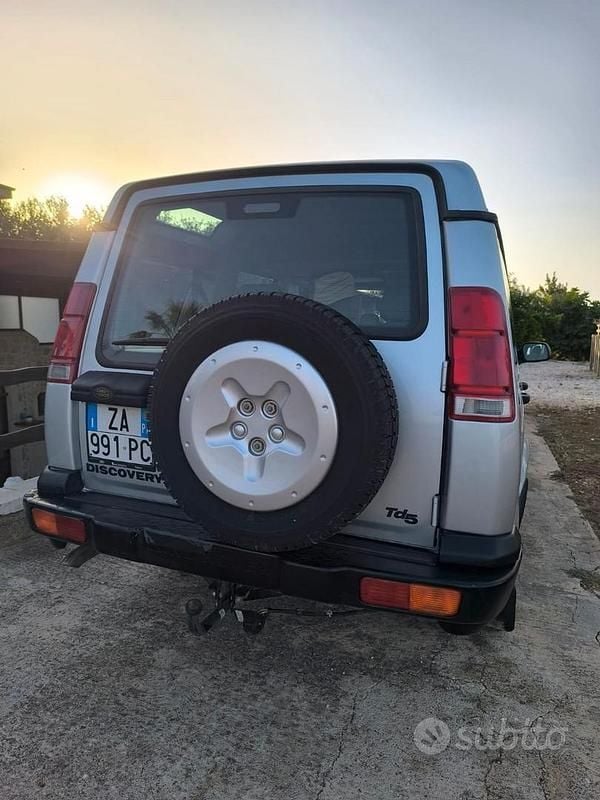 Usata Land Rover Discovery 2 138 CV (101 kW) 2001 Grigio SUV