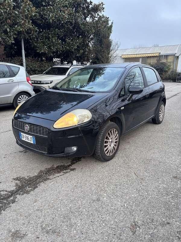 Usata Fiat Punto Classica 77 CV (56 kW) 2009 Utilitaria