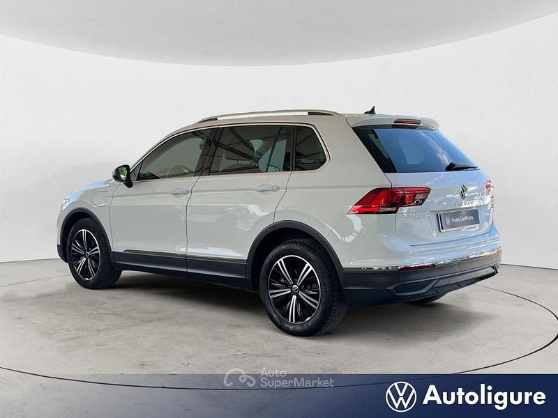Usata VW Tiguan Life 245 CV (180 kW) 2021 Bianco SUV
