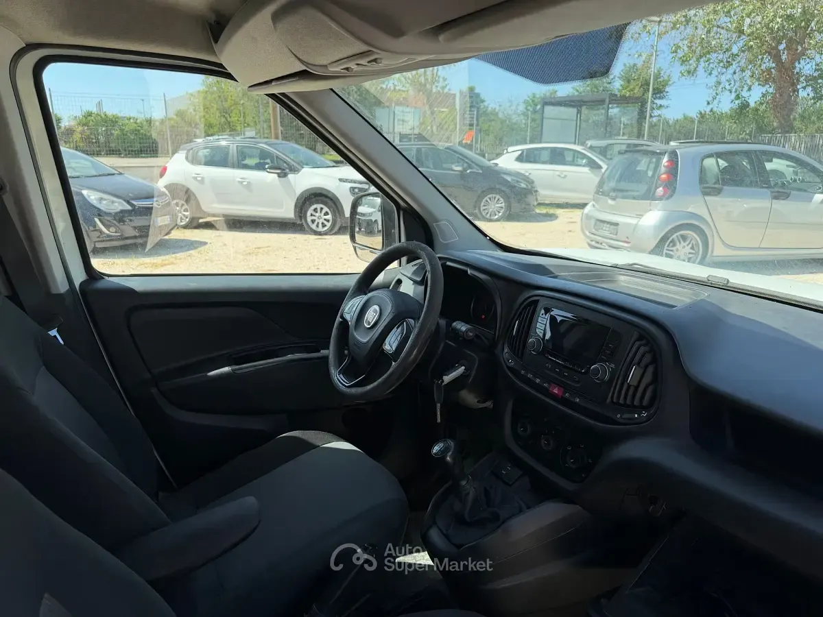 Usata Fiat Doblò 90 CV (66 kW) 2015 Monovolume