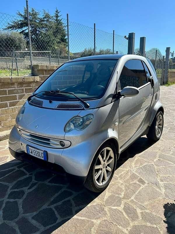 Usata Smart ForTwo Cabrio Edition #1 54 CV (39 kW) 2005 Beige Cabrio