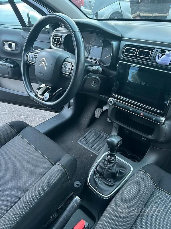 Usata Citroën C3 102 CV (75 kW) 2021 Nero Berlina