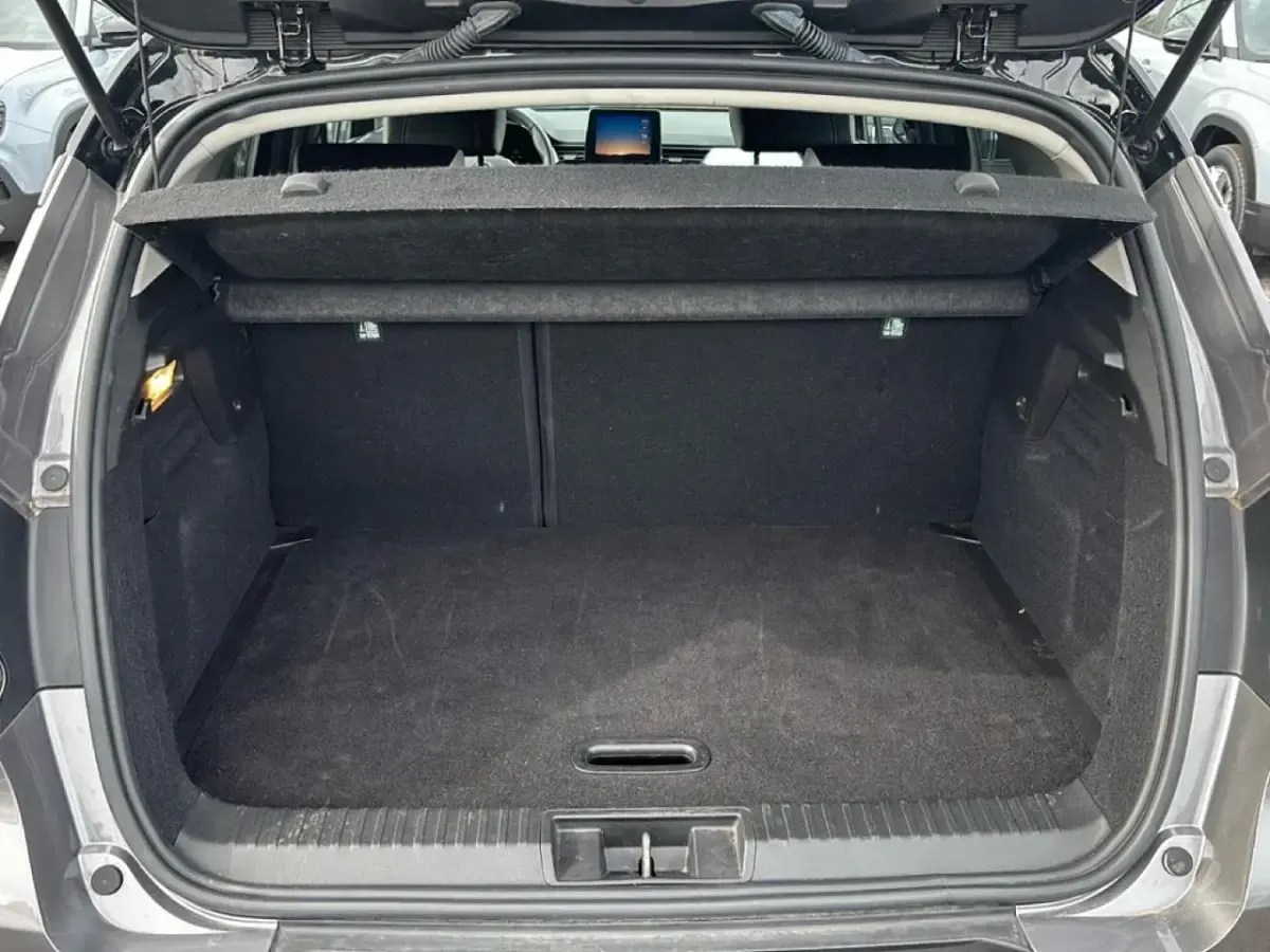 Usata Renault Captur Techno 145 CV (106 kW) 2023 Grigio SUV