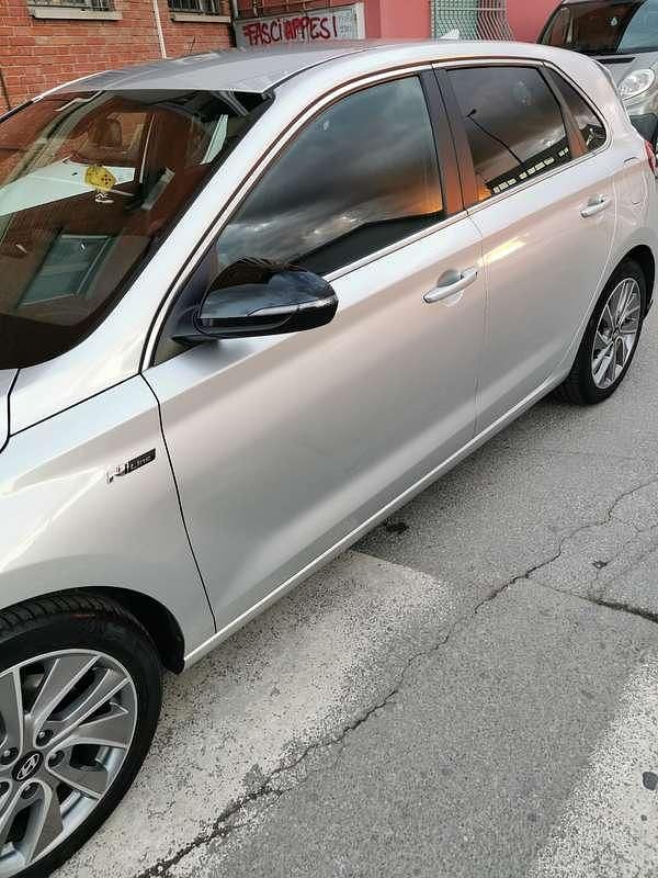 Usata Hyundai i30 N Line 120 CV (88 kW) 2019 Grigio Berlina