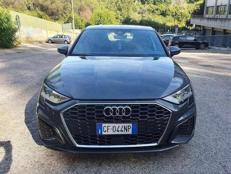 Usata Audi A3 S-Line 116 CV (85 kW) 2021 Grigio Berlina