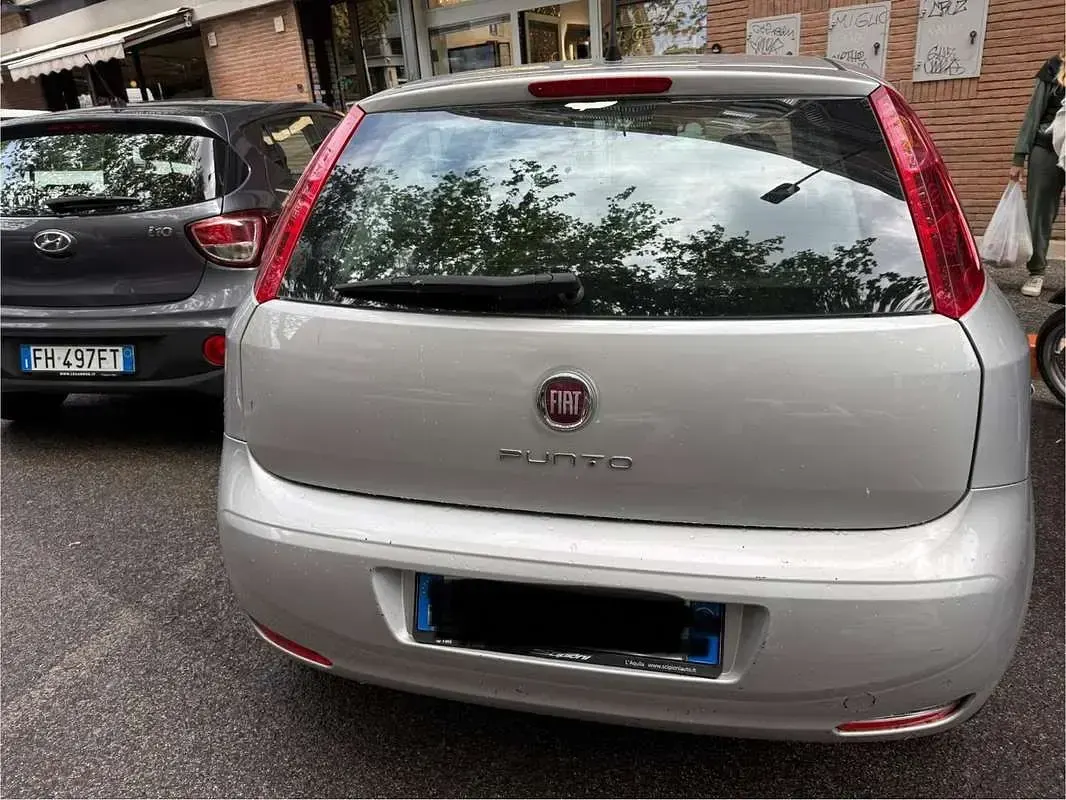 Usata Fiat Punto Evo 95 CV (69 kW) 2017 Argento Utilitaria