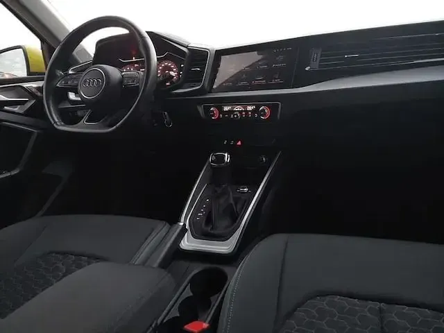 Usata Audi A1 S-Line 110 CV (80 kW) 2023 Giallo SUV