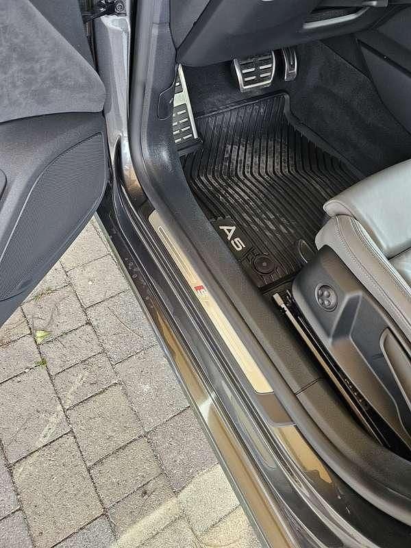 Usata Audi A5 Sportback S-Line 204 CV (150 kW) 2023 Grigio Utilitaria