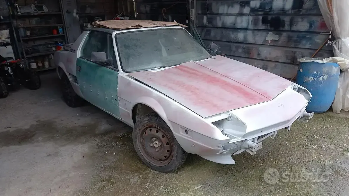 Usata Fiat X 1/9 85 CV (62 kW) 1981 Bianco Cabrio