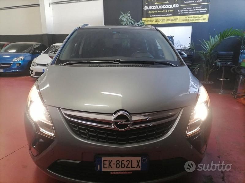 Occasion Opel Zafira Tourer Cosmo 140 ch (102 kW) 2012 Gris Monospace