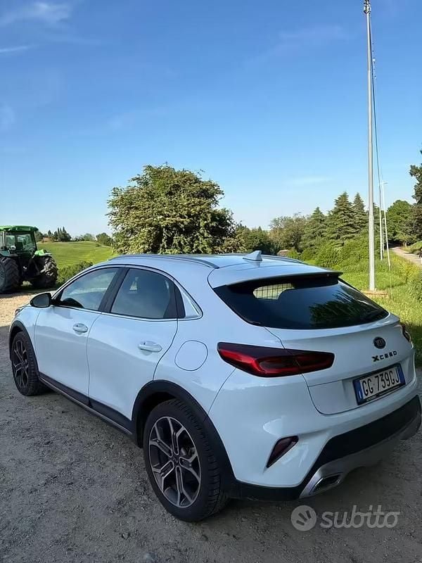 Usata Kia XCeed 160 CV (117 kW) 2021 Bianco SUV