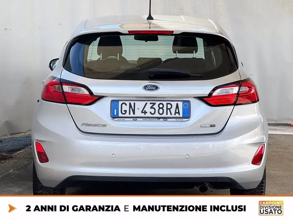 Begagnad Ford Fiesta Titanium 125 HK (91 kW) 2023 Silver Sedan