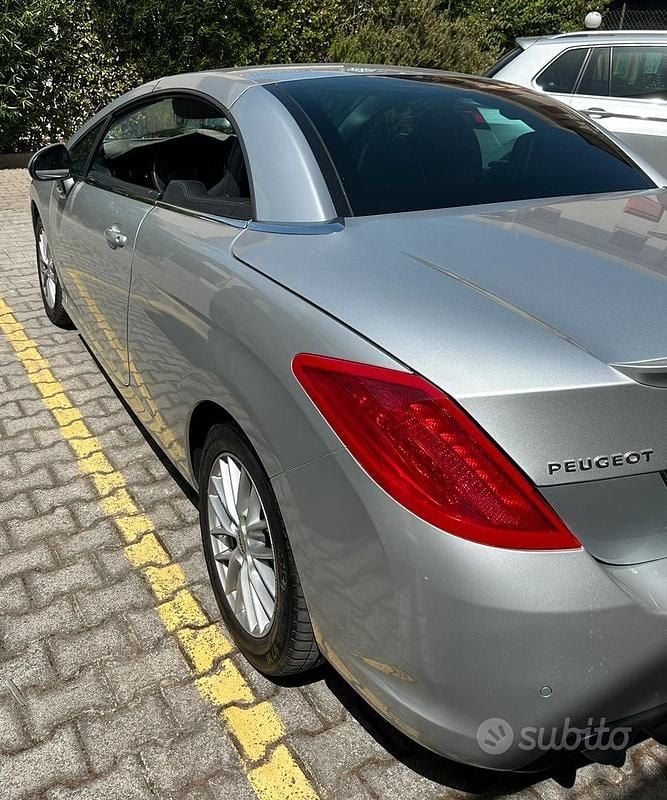 Usata Peugeot 308 CC 2014 Grigio Cabrio