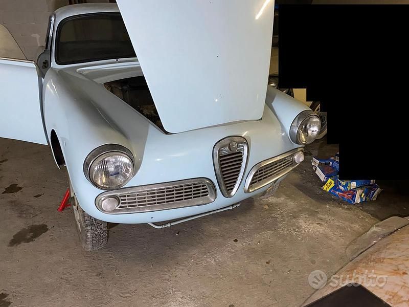 Usata Alfa Romeo Giulietta Sprint 90 CV (66 kW) 1960 Blu/azzurro Coupé