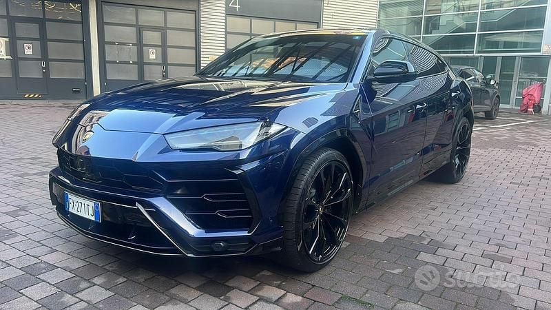 Usata Lamborghini Urus 2019 Blu SUV