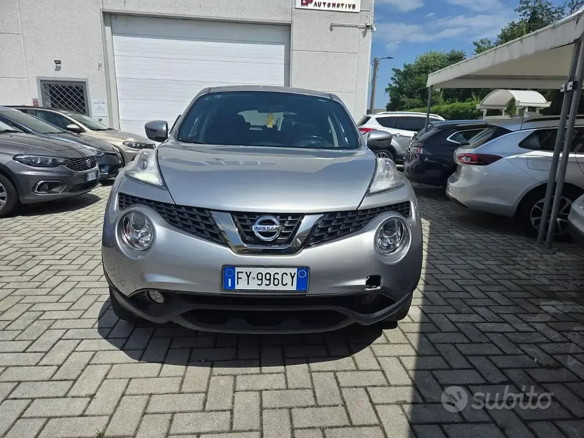 Usata Nissan Juke Acenta 113 CV (83 kW) 2019 Grigio SUV