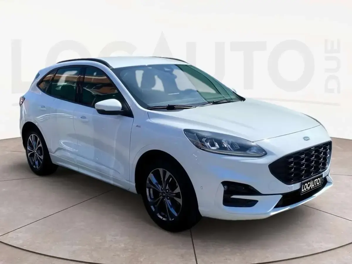 Usata Ford Kuga ST-Line X 120 CV (88 kW) 2021 Bianco SUV