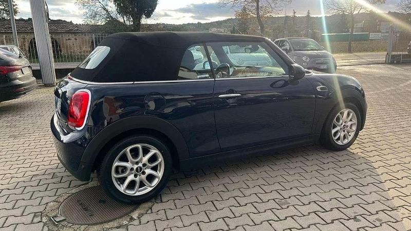 Usata Mini Cooper D Cabriolet Hype 116 CV (85 kW) 2017 Blu Cabrio