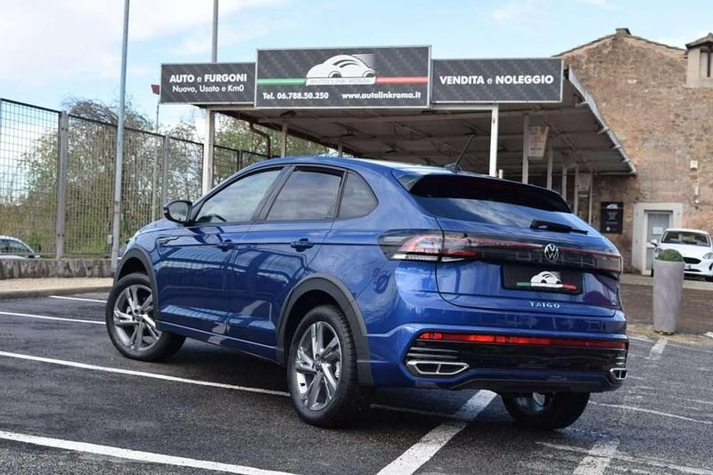 Usata VW Taigo R-line 110 CV (80 kW) 2023 Blu / metallizzato SUV