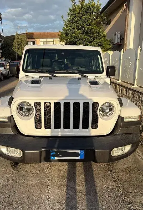 Usata Jeep Wrangler Sahara 272 CV (200 kW) 2022 Bianco SUV