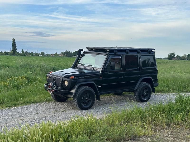 Nero Usata 2012 Mercedes G300 SUV | 51.900 € - Immagine 1/4