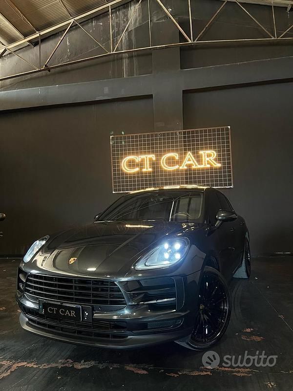 Grigio Usata 2021 Porsche Macan SUV | 49.990 € (Super prezzo) - Immagine 1/4
