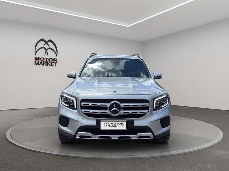 Usado Mercedes GLB200 150 CV (110 kW) 2022 Plateado SUV
