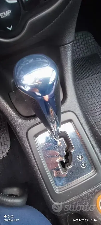Usata Peugeot 206 75 CV (55 kW) 2004 Berlina