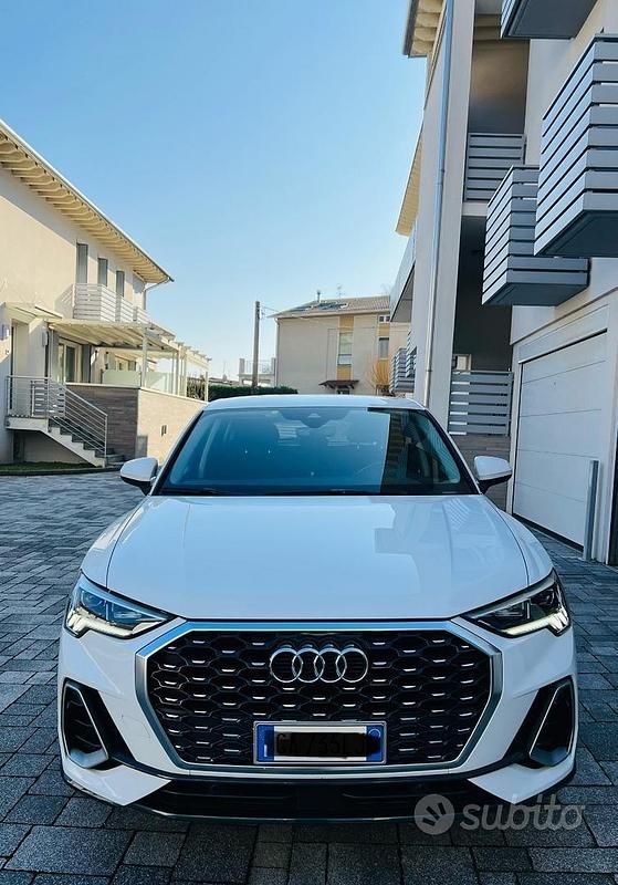 Usata Audi Q3 Sportback S-Line 150 CV (110 kW) 2020 Bianco SUV