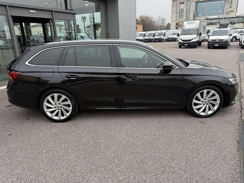 Usata Skoda Octavia 116 CV (85 kW) 2021 Nero Furgone