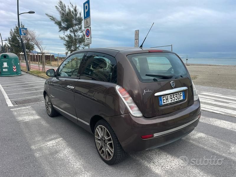 Usata Lancia Ypsilon 2012 Marrone Utilitaria