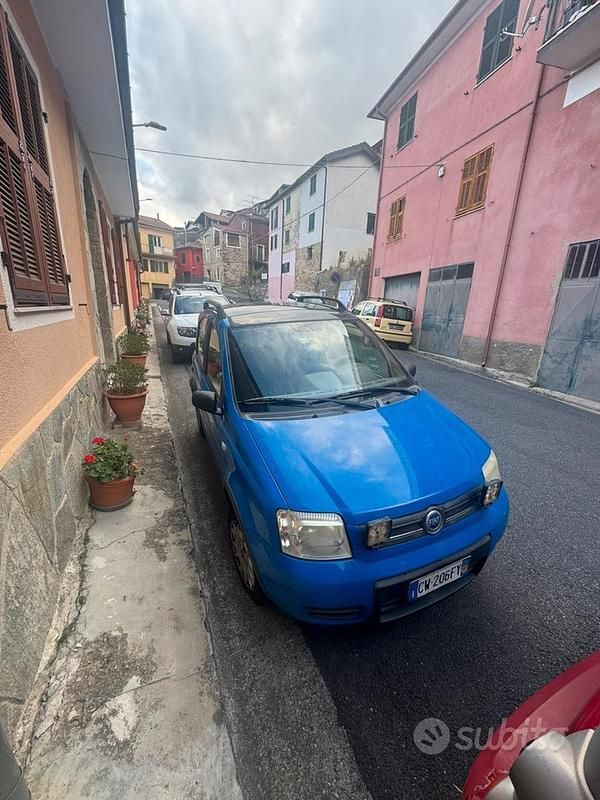 Usata Fiat Panda 4x4 60 CV (44 kW) 2005 Blu Utilitaria
