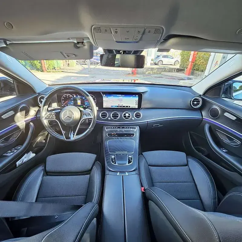 Usata Mercedes E220 Business 200 CV (147 kW) 2022 Nero Berlina