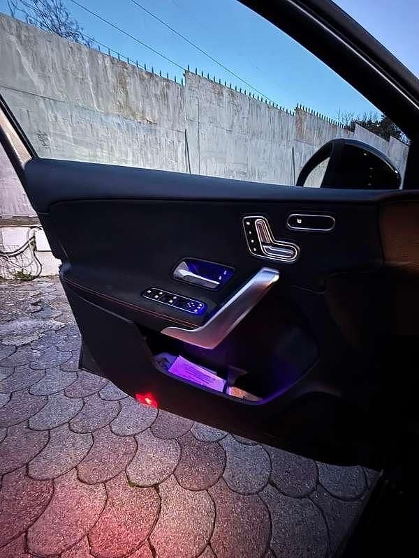 Usata Mercedes A200 Premium 150 CV (110 kW) 2020 Grigio Berlina