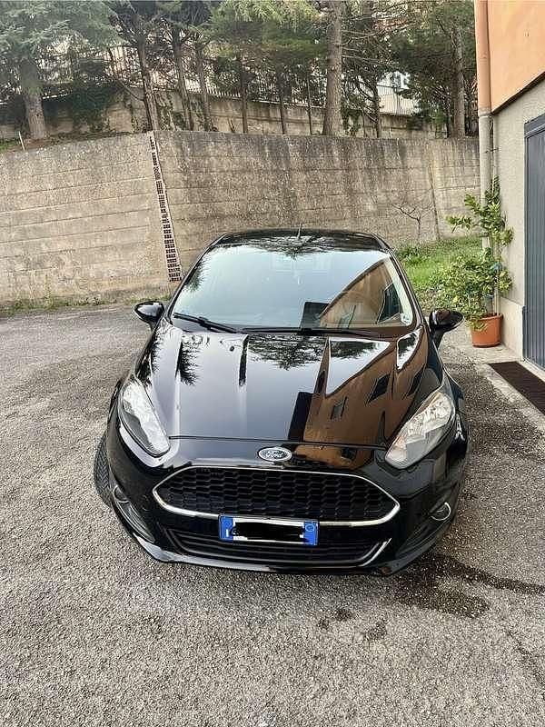 Usata Ford Fiesta Business Edition 75 CV (55 kW) 2016 Berlina
