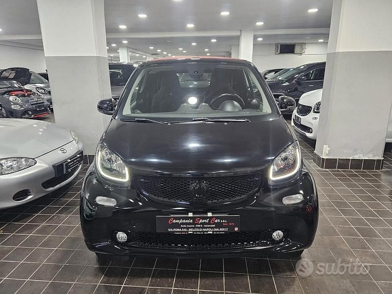 Usata Smart ForTwo Cabrio Passion 70 CV (51 kW) 2018 Nero Cabrio
