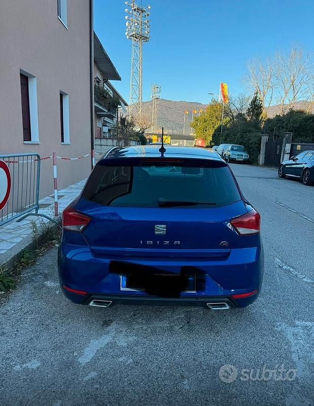 Usata Seat Ibiza FR 2019 Blu Utilitaria