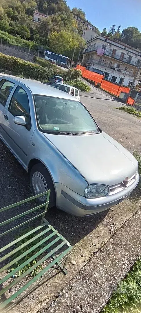 Usata VW Golf IV 75 CV (55 kW) 2000 Grigio Berlina