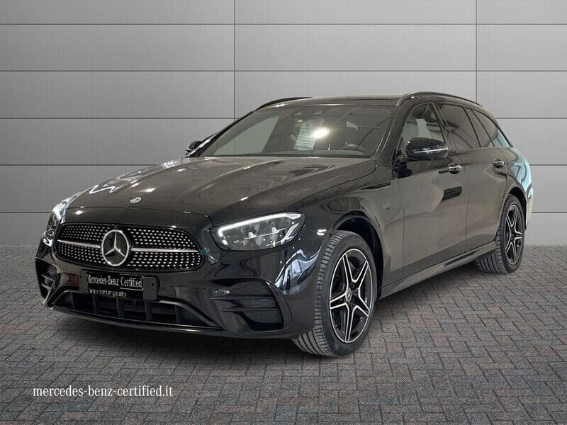 Magnette nero metali Usata 2022 Mercedes 300 Premium Station wagon | 37.900 € (Ottimo prezzo) - Immagine 1/4