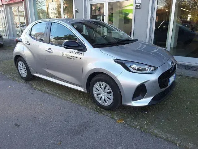 Nuova Mazda 2 Prime-Line 92 CV (67 kW) 2025 Argento Utilitaria