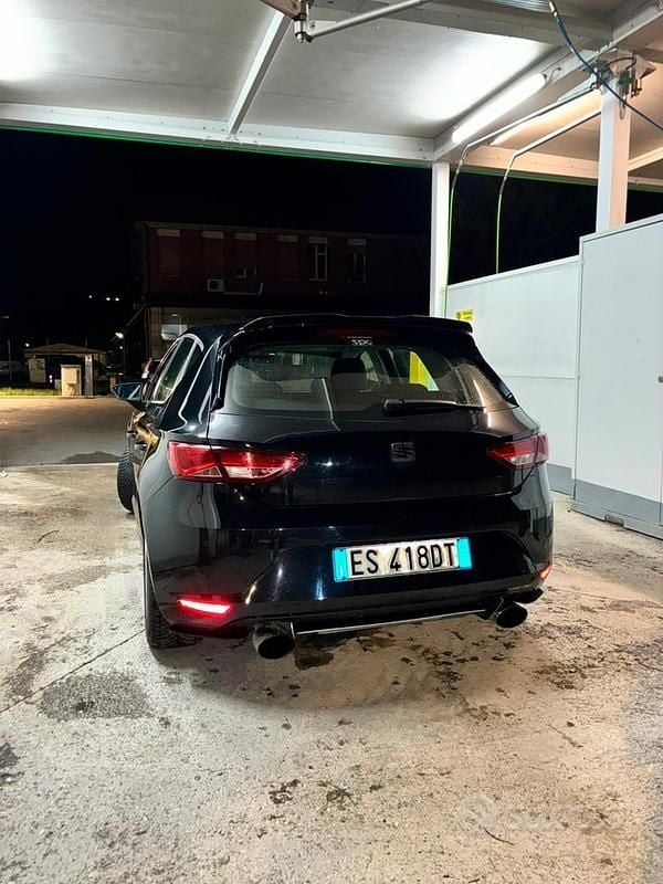 Usata Seat Leon 160 CV (117 kW) 2013 Nero Berlina