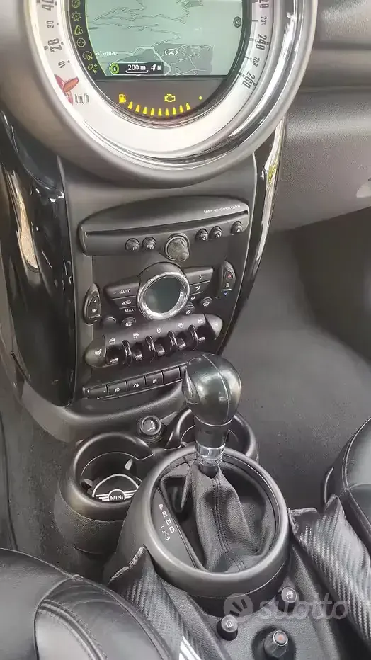 Usata Mini Countryman 111 CV (81 kW) 2014 Grigio SUV