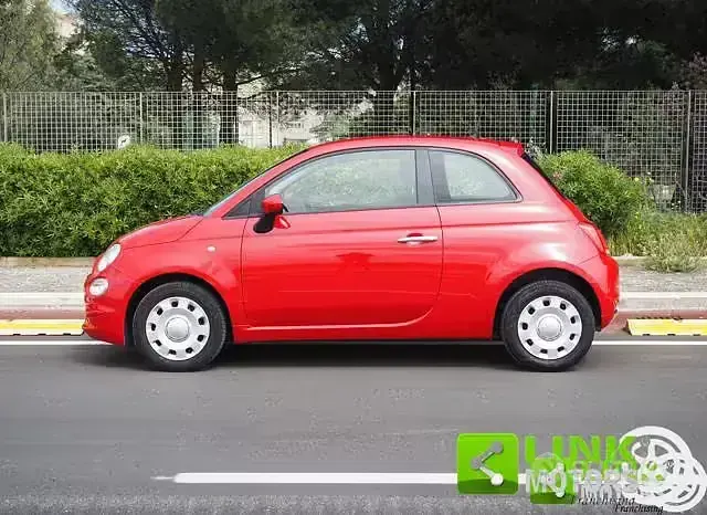 Begagnad Fiat 500 Pop 69 HK (50 kW) 2018 Röd Halvkombi